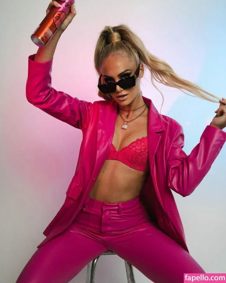 Aleshia Lehmann Onlyfans Photo Gallery 