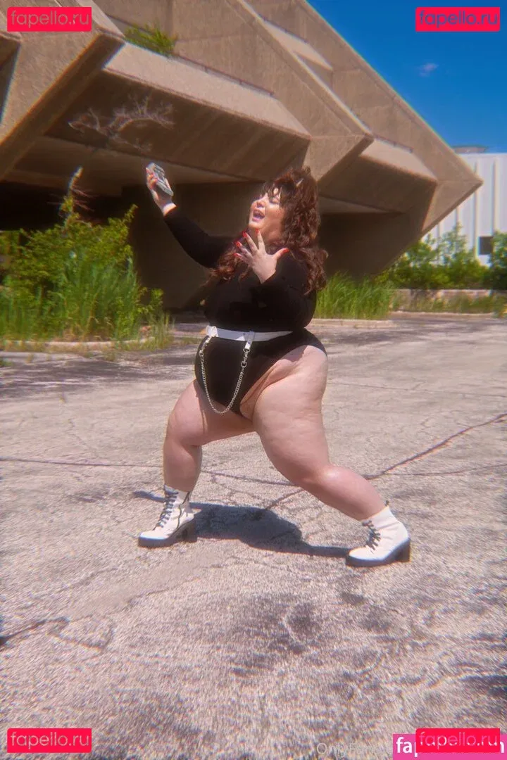 fatbratfreya Onlyfans Photo Gallery 