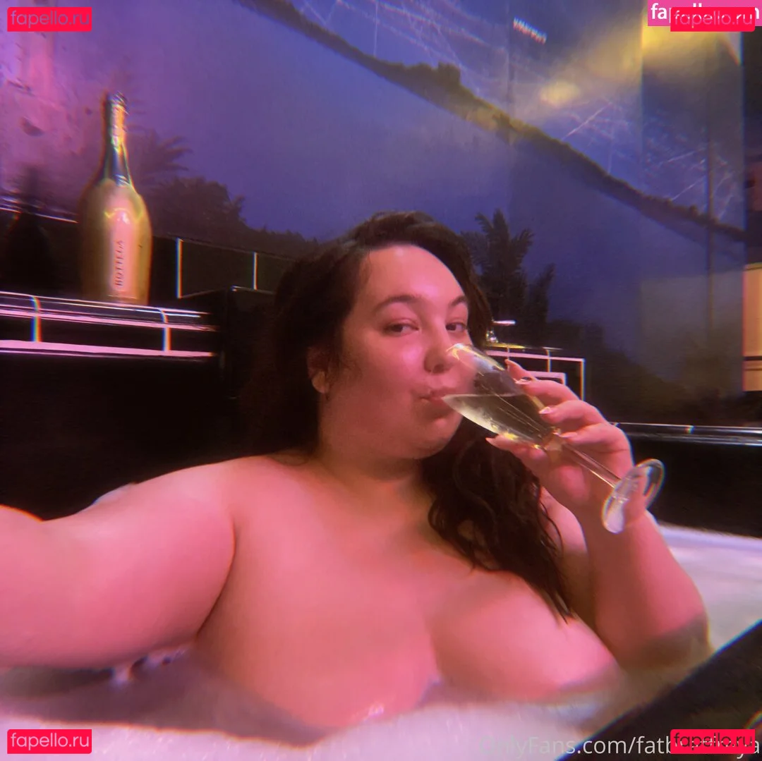 fatbratfreya Onlyfans Photo Gallery 