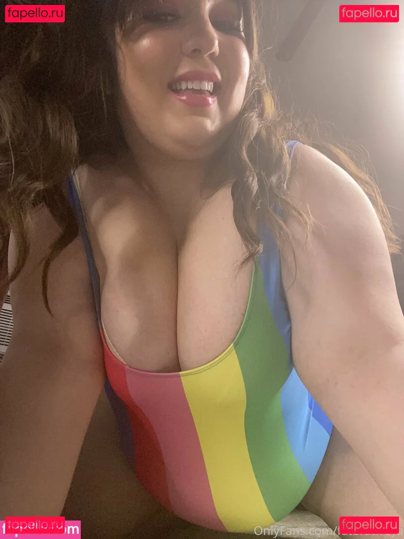 fatbratfreya Onlyfans Photo Gallery 