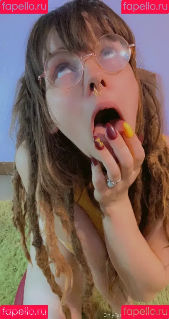 lindssforfree Onlyfans Photo Gallery 
