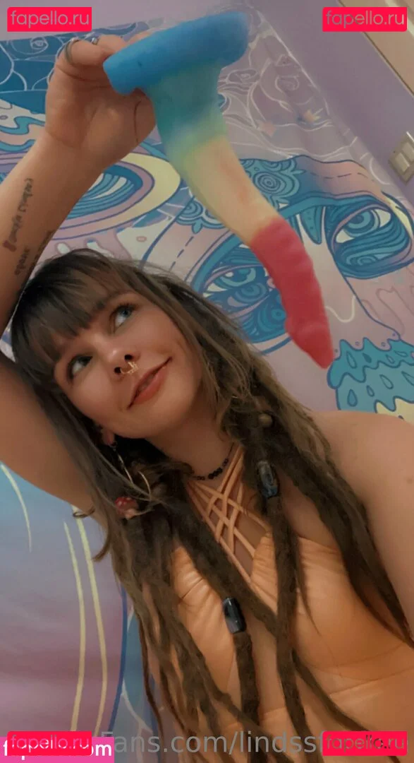 lindssforfree Onlyfans Photo Gallery 