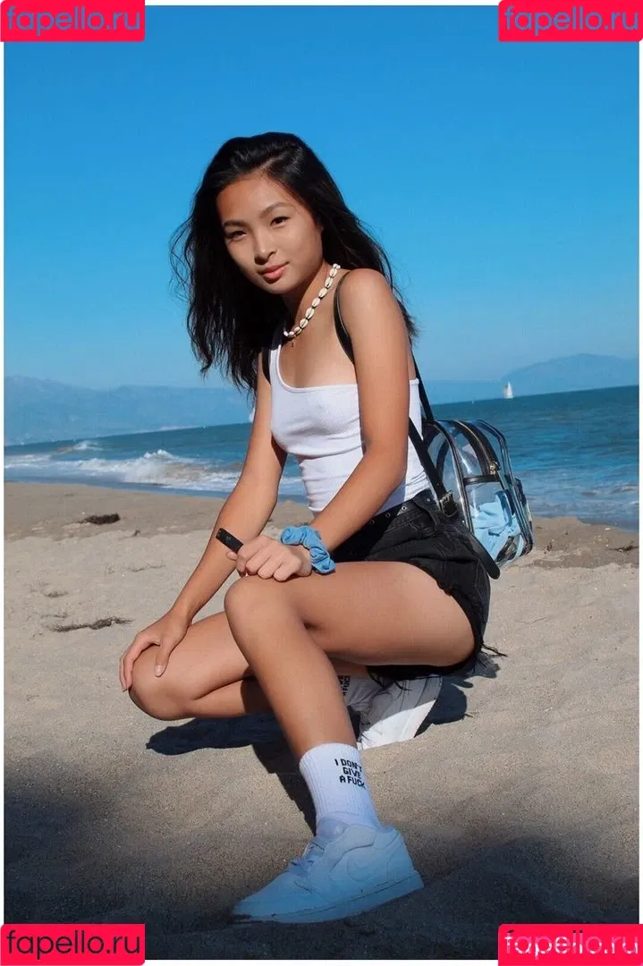 HoneyLawrie Onlyfans Photo Gallery 