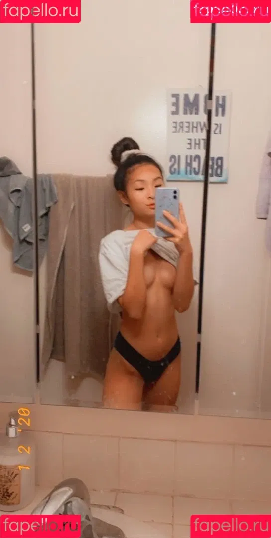 HoneyLawrie Onlyfans Photo Gallery 