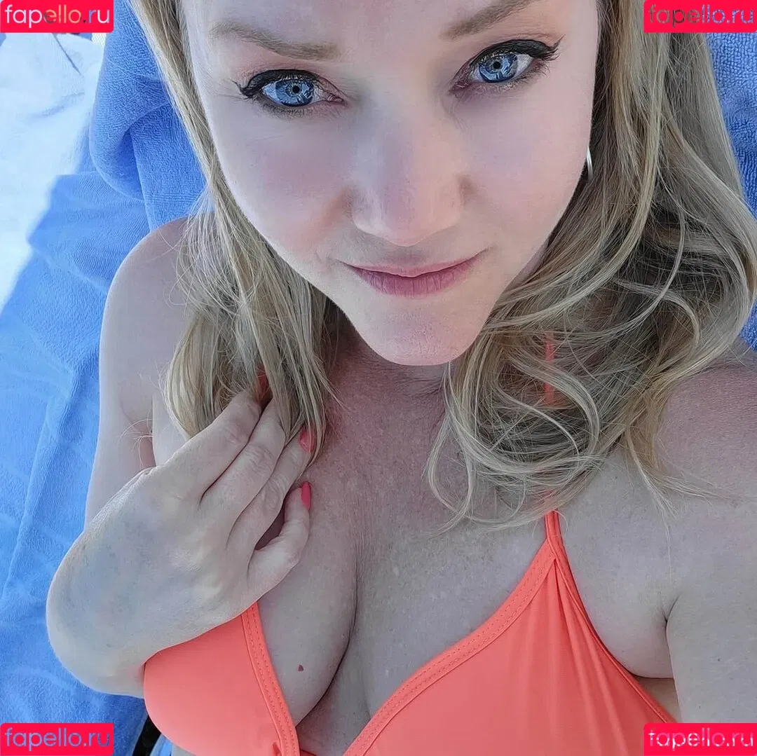 Crystal Sunshine Onlyfans Photo Gallery 