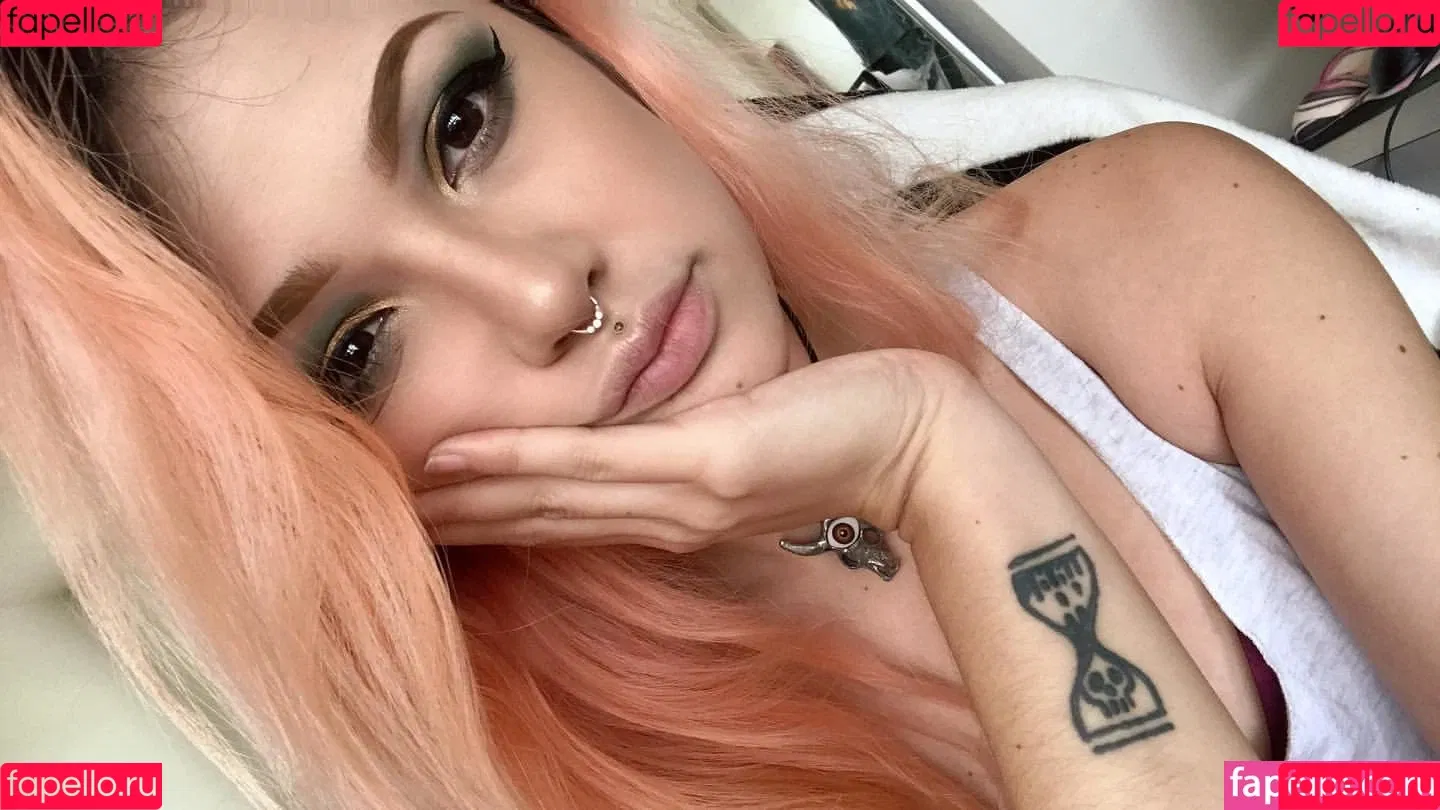 TayderTot Onlyfans Photo Gallery 
