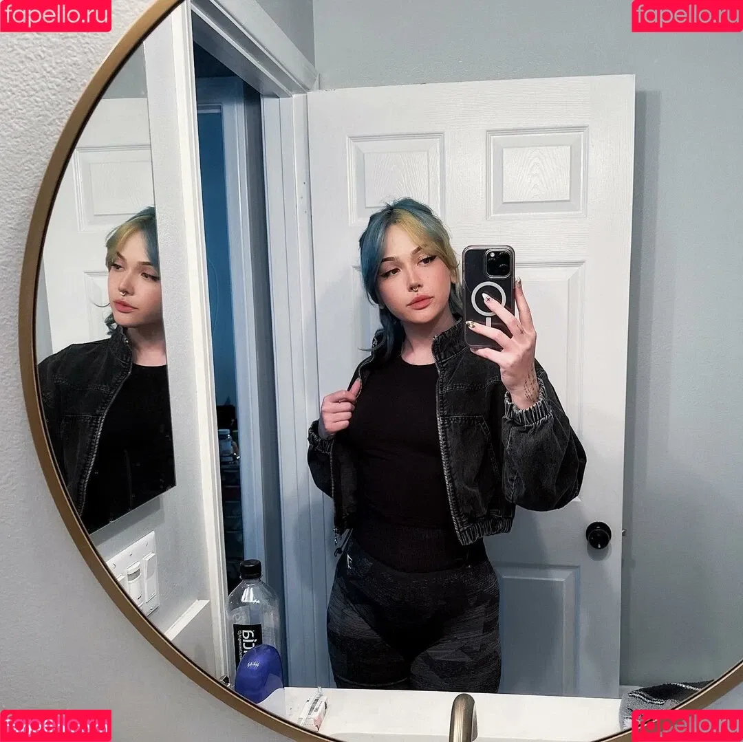 TayderTot Onlyfans Photo Gallery 