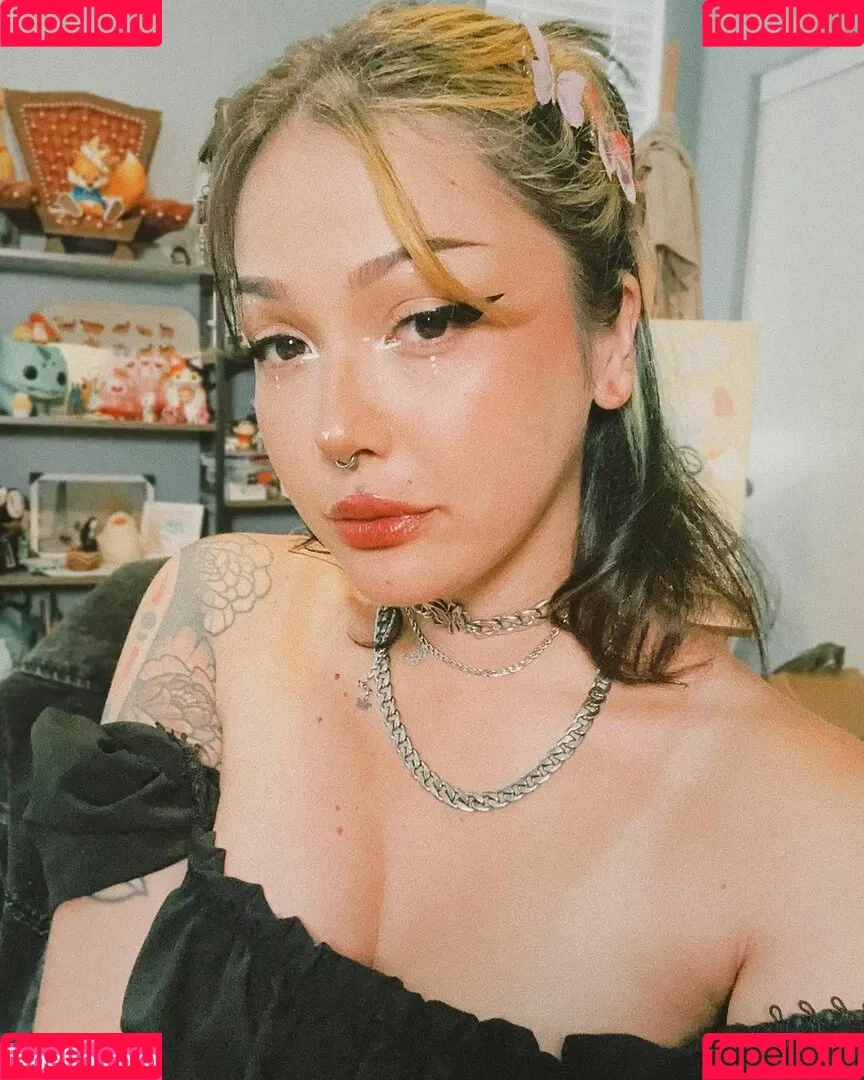 TayderTot Onlyfans Photo Gallery 