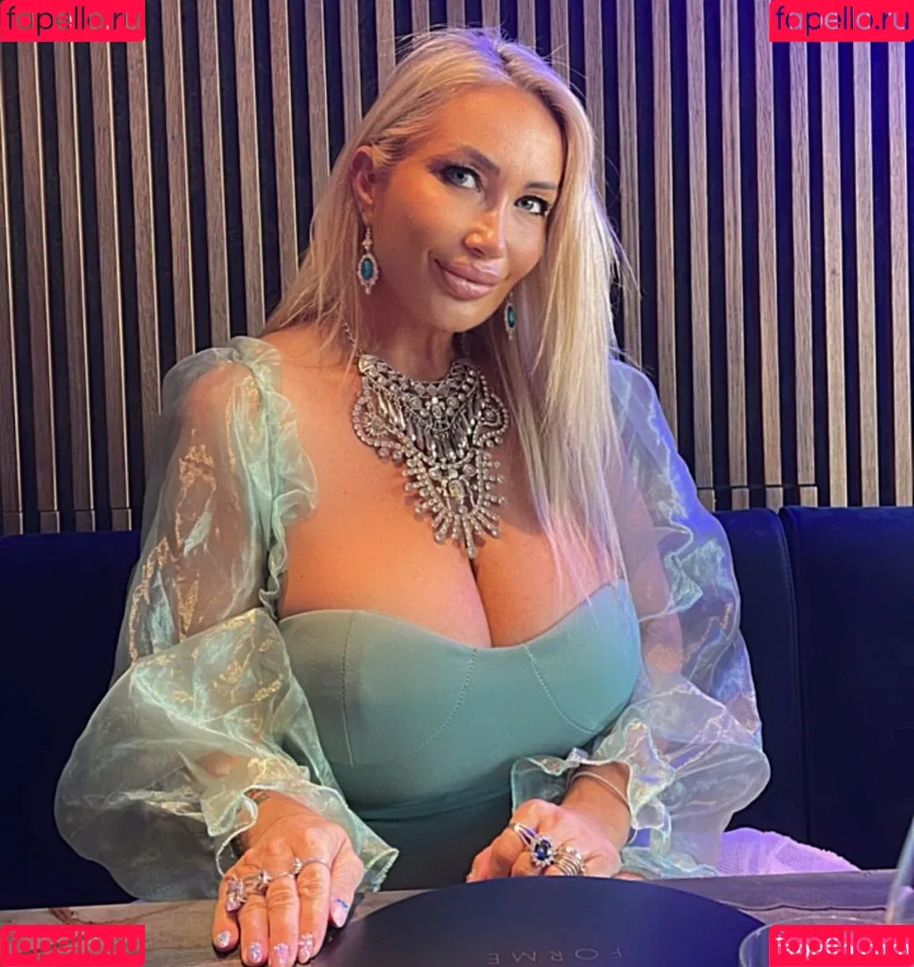Mara Traversi Onlyfans Photo Gallery 