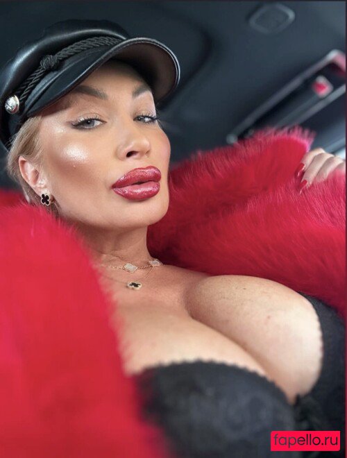 Mara Traversi Nude Onlyfans Photo 10