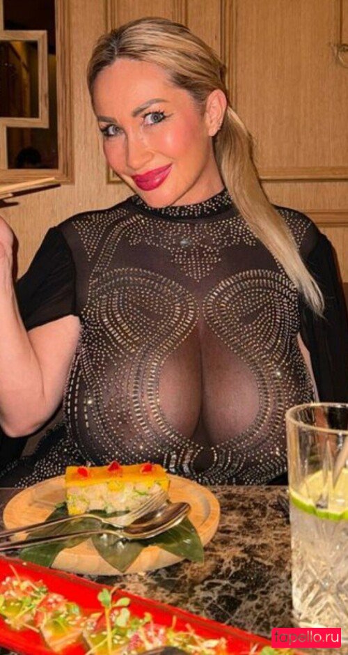 Mara Traversi Nude Onlyfans Photo 8