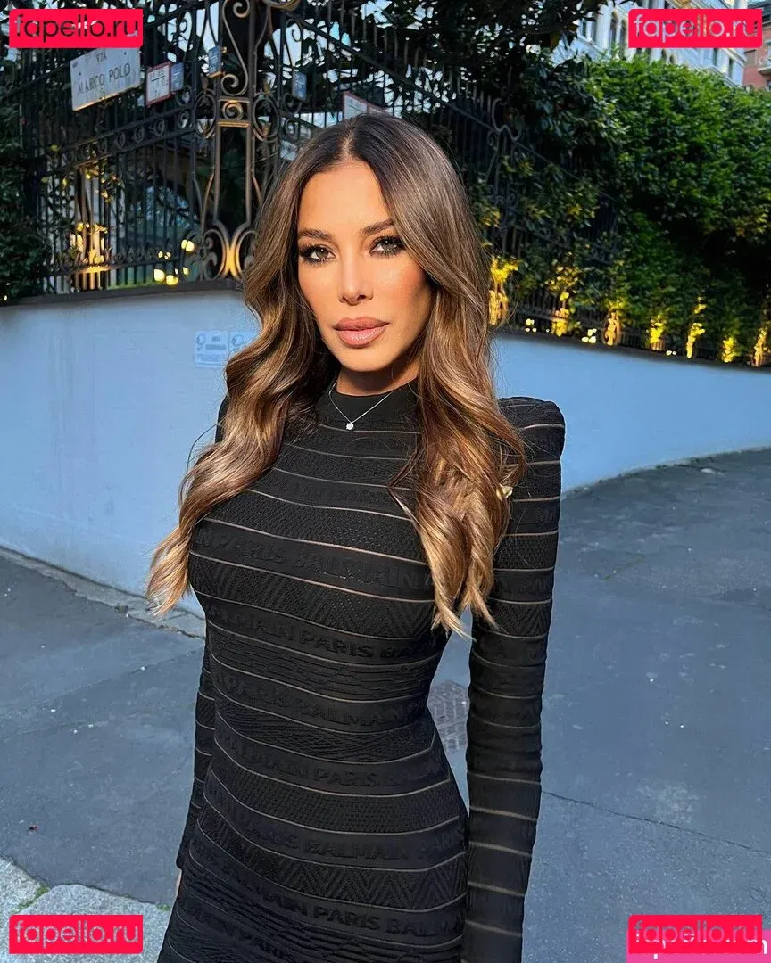 Aída María Yéspica Jaime Onlyfans Photo Gallery 