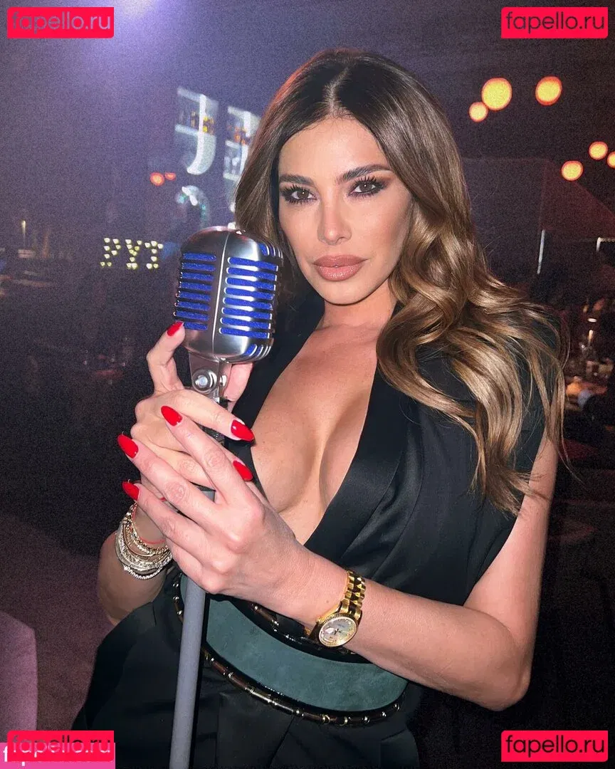 Aída María Yéspica Jaime Onlyfans Photo Gallery 