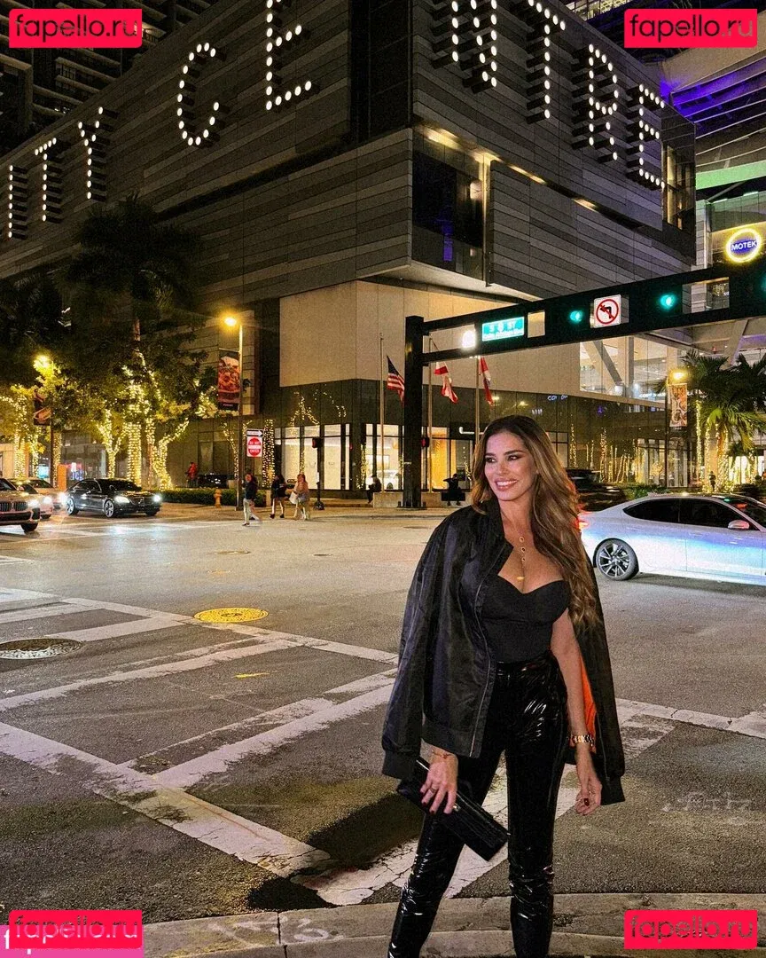 Aída María Yéspica Jaime Onlyfans Photo Gallery 