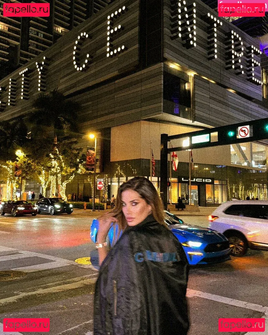 Aída María Yéspica Jaime Onlyfans Photo Gallery 