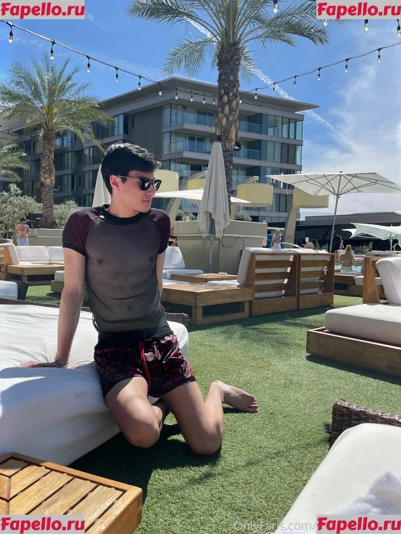 lifeofalexjames Onlyfans Photo Gallery 