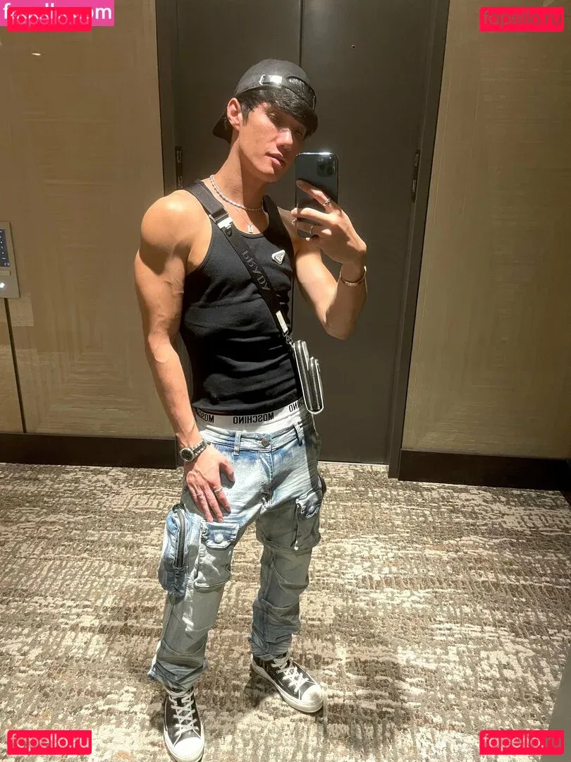 lifeofalexjames Onlyfans Photo Gallery 