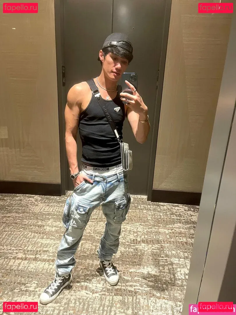 lifeofalexjames Onlyfans Photo Gallery 