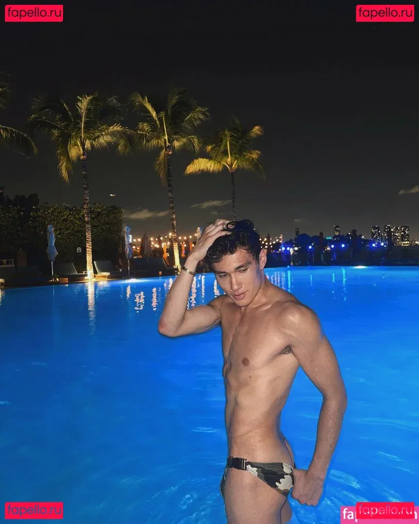 lifeofalexjames Onlyfans Photo Gallery 