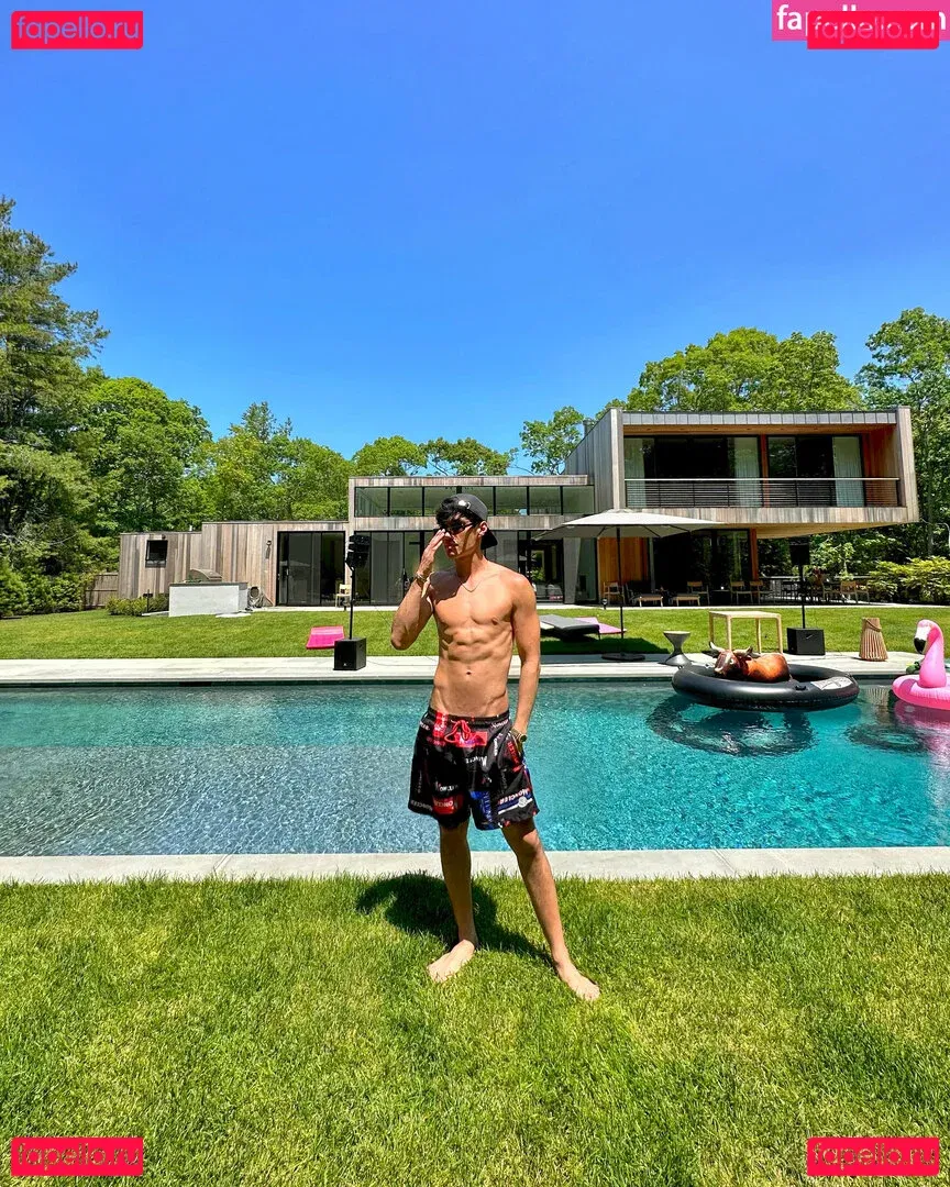 lifeofalexjames Onlyfans Photo Gallery 