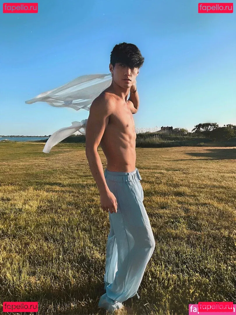 lifeofalexjames Onlyfans Photo Gallery 