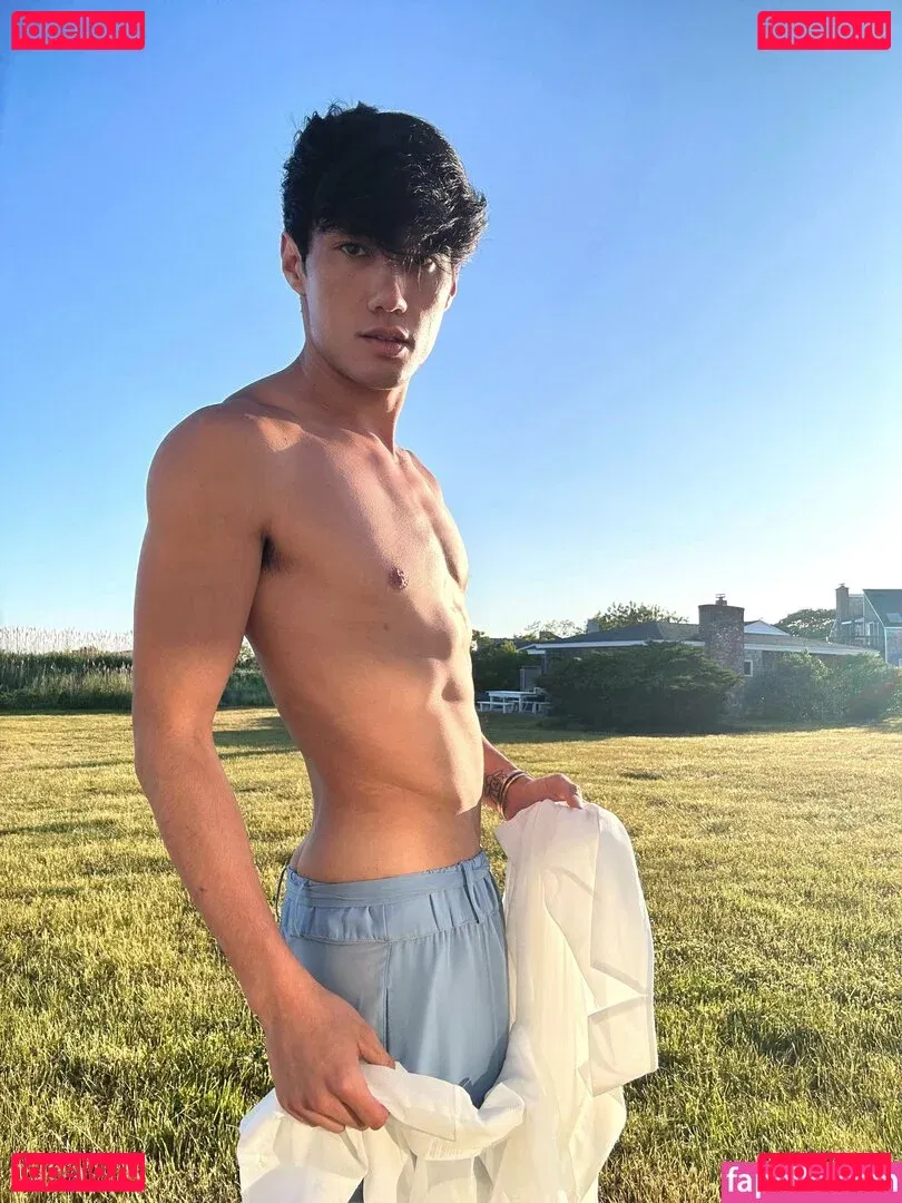 lifeofalexjames Onlyfans Photo Gallery 