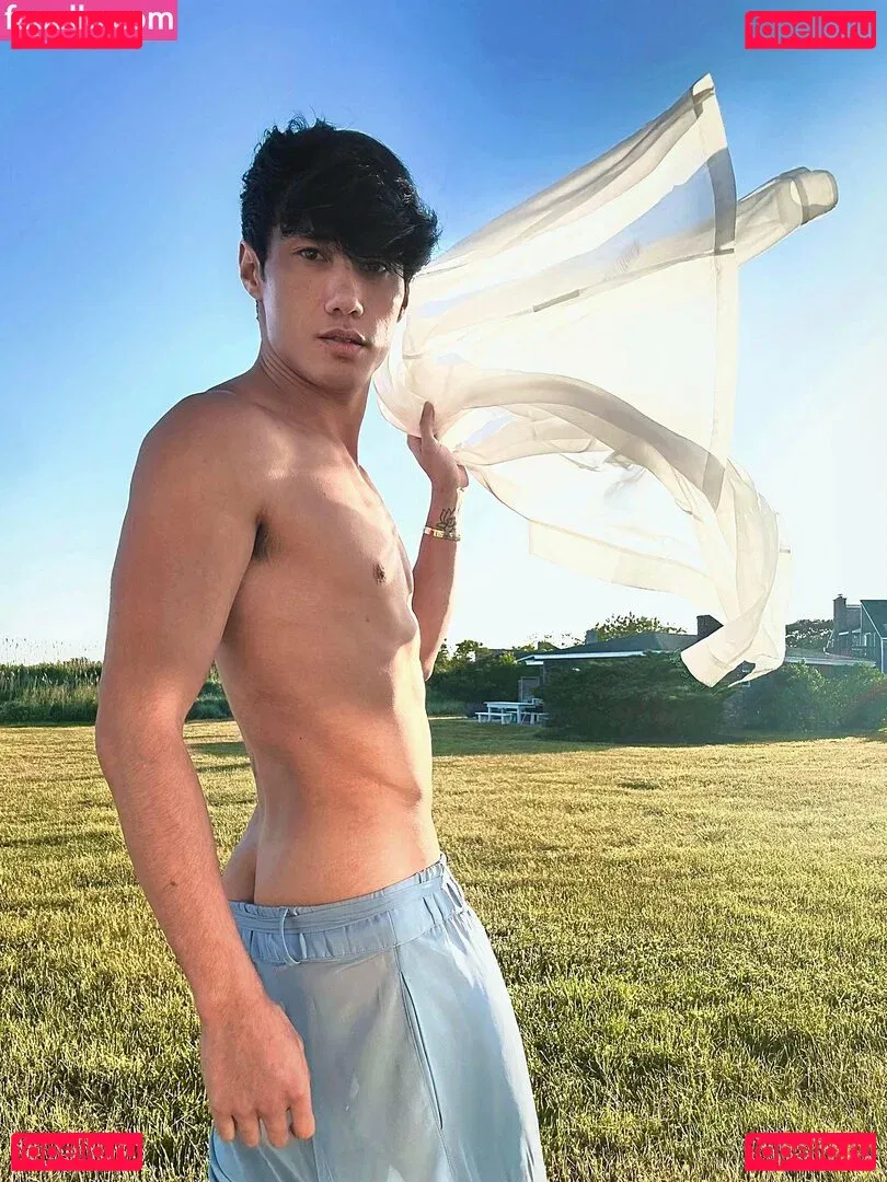 lifeofalexjames Onlyfans Photo Gallery 