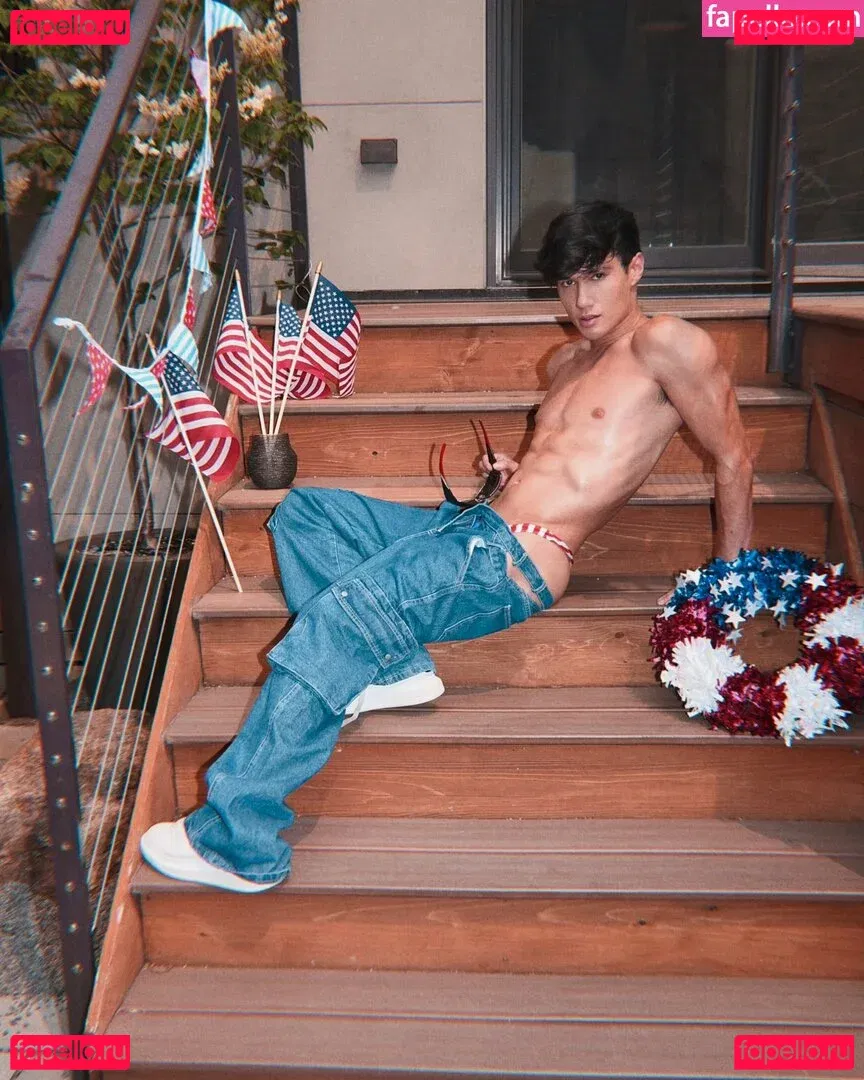 lifeofalexjames Onlyfans Photo Gallery 