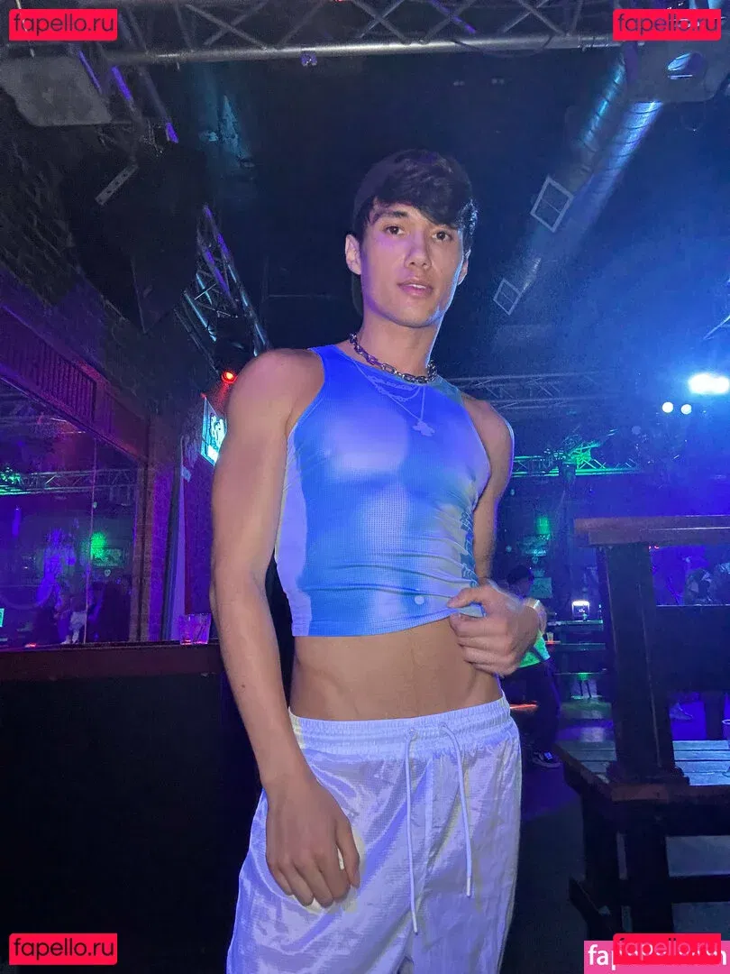 lifeofalexjames Onlyfans Photo Gallery 