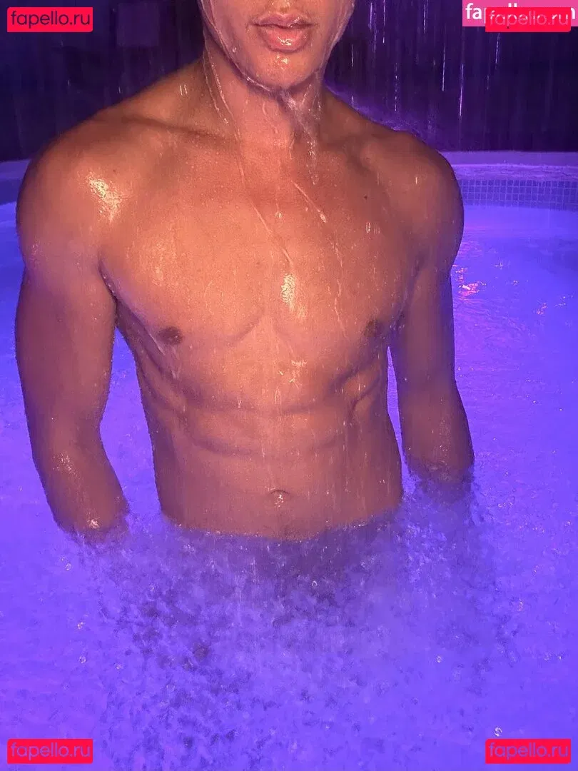 lifeofalexjames Onlyfans Photo Gallery 