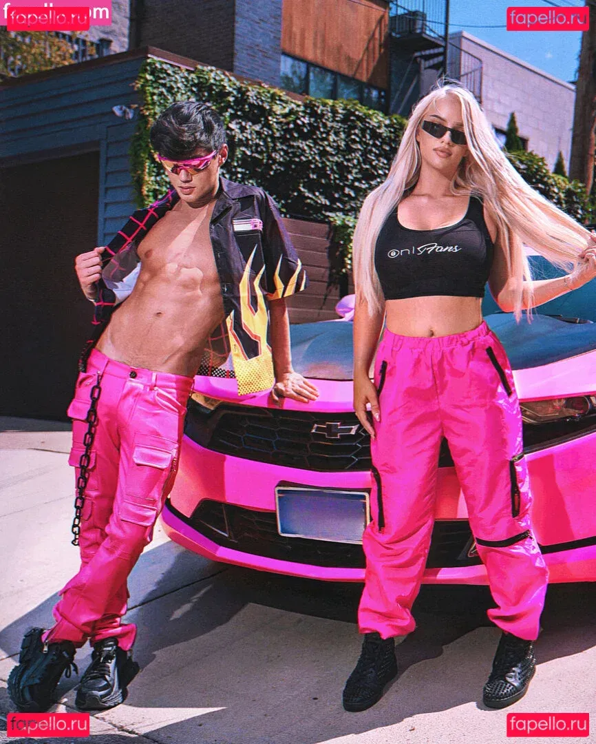 lifeofalexjames Onlyfans Photo Gallery 