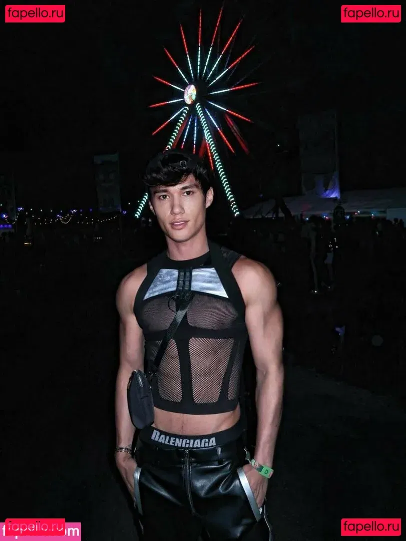 lifeofalexjames Onlyfans Photo Gallery 