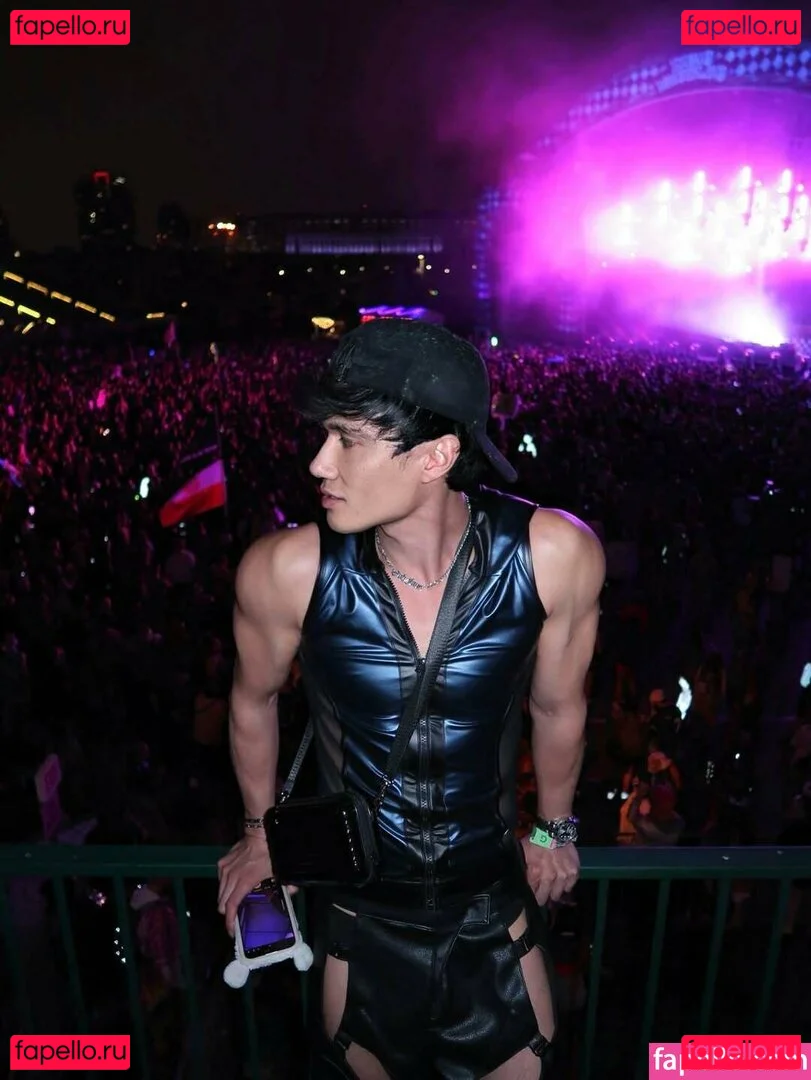 lifeofalexjames Onlyfans Photo Gallery 