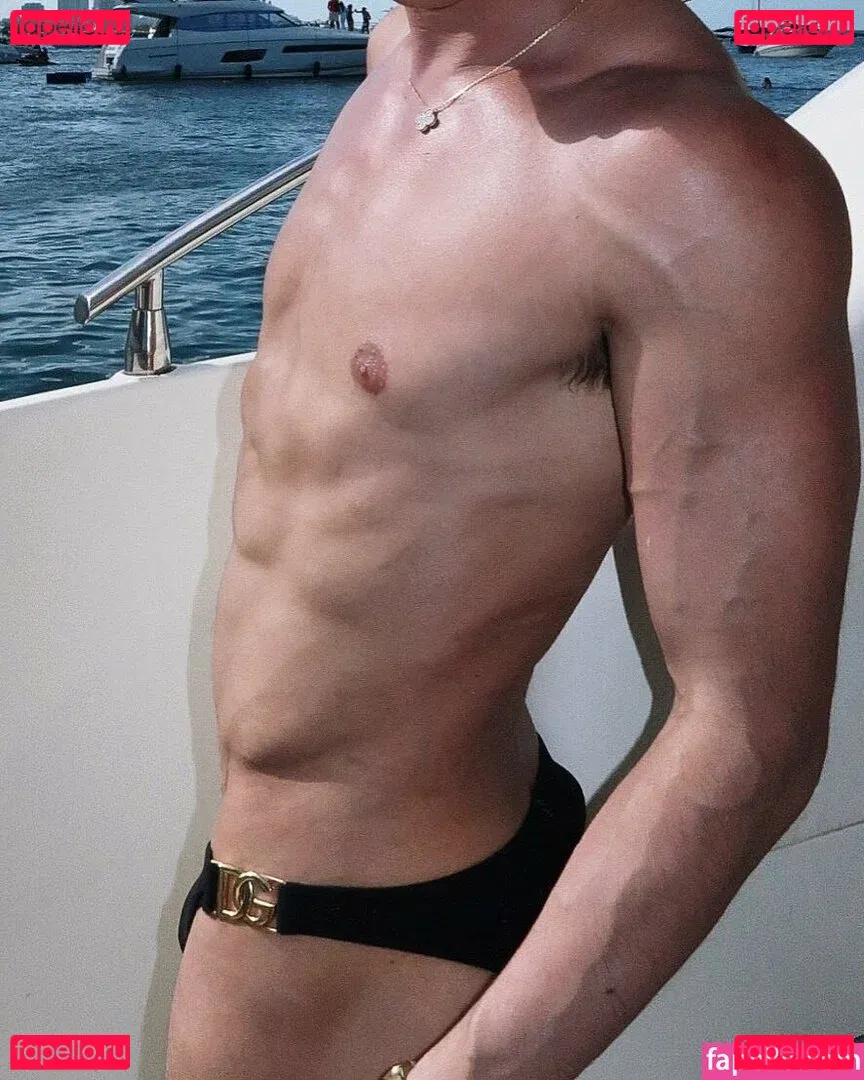 lifeofalexjames Onlyfans Photo Gallery 