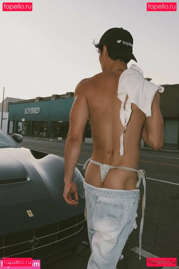 lifeofalexjames Onlyfans Photo Gallery 