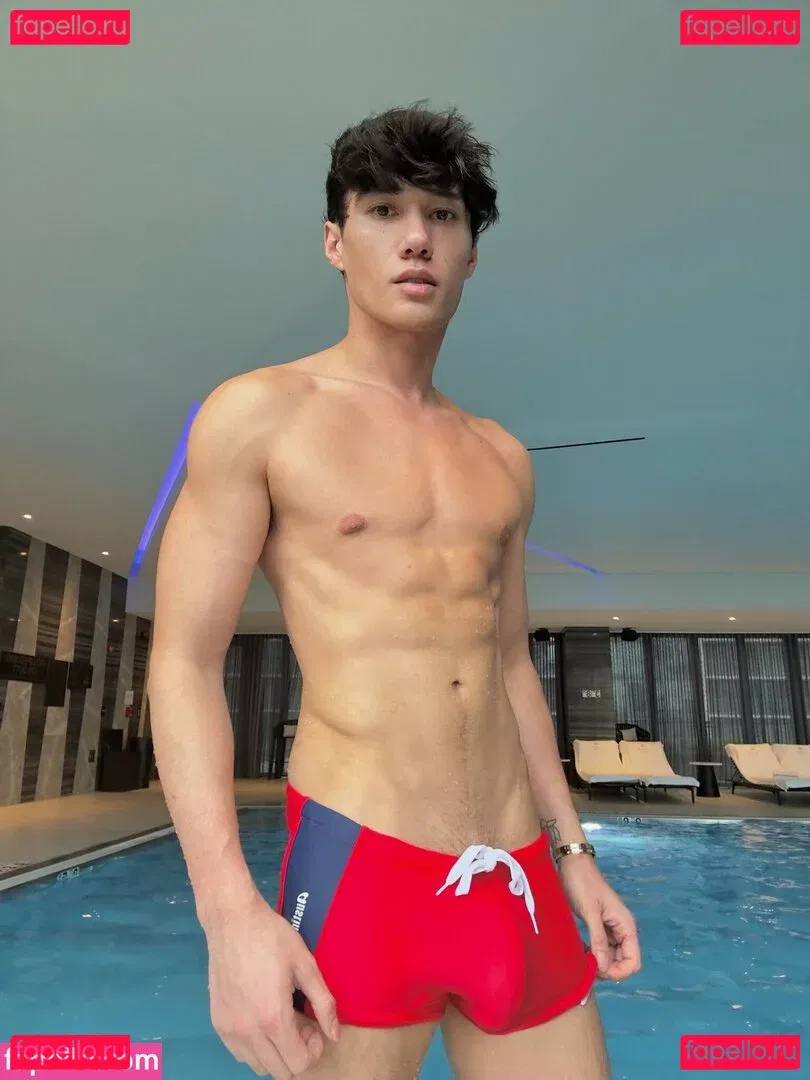 lifeofalexjames Onlyfans Photo Gallery 