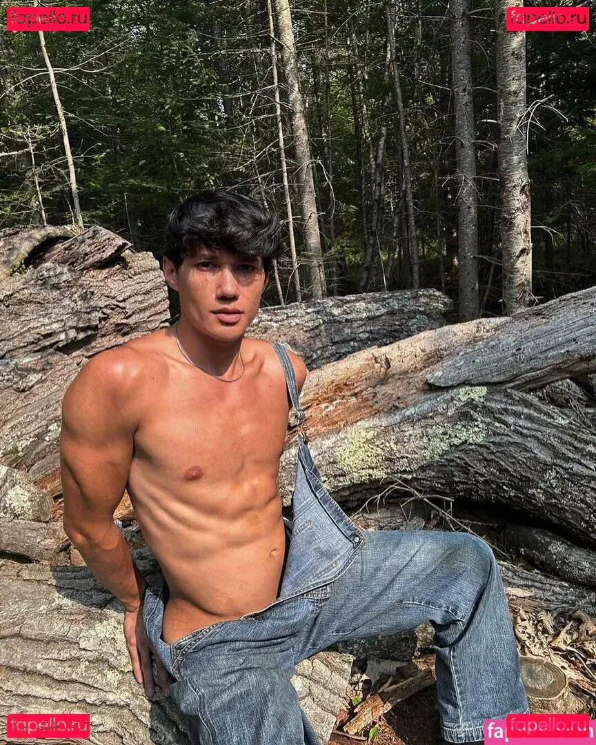 lifeofalexjames Onlyfans Photo Gallery 