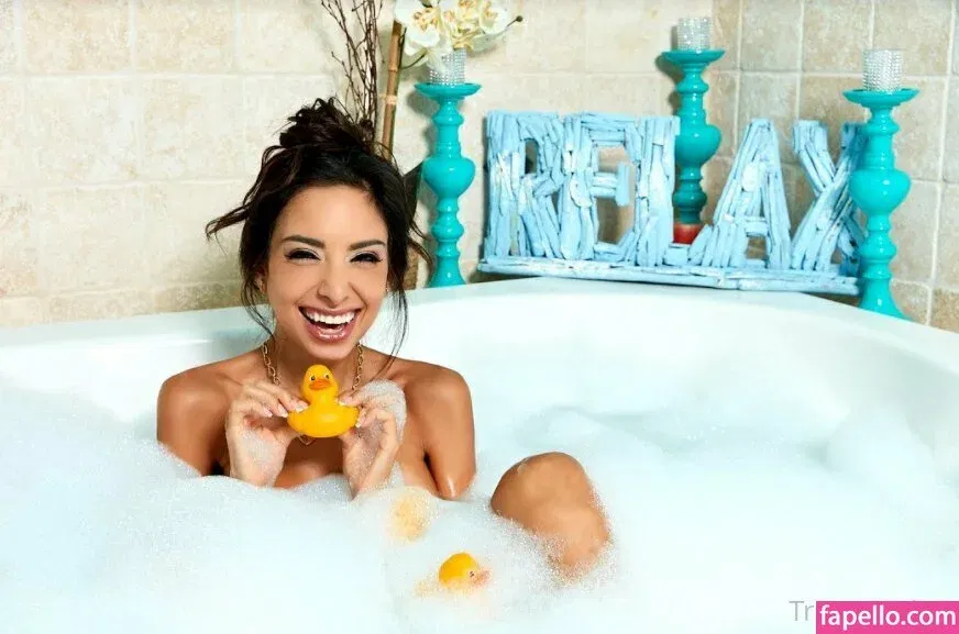 trinitystclair Onlyfans Photo Gallery 