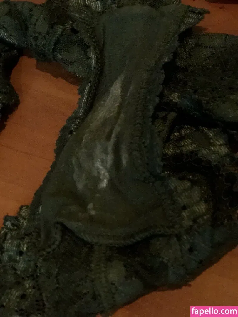 trinitystclair Onlyfans Photo Gallery 