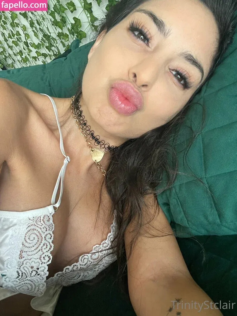 trinitystclair Onlyfans Photo Gallery 
