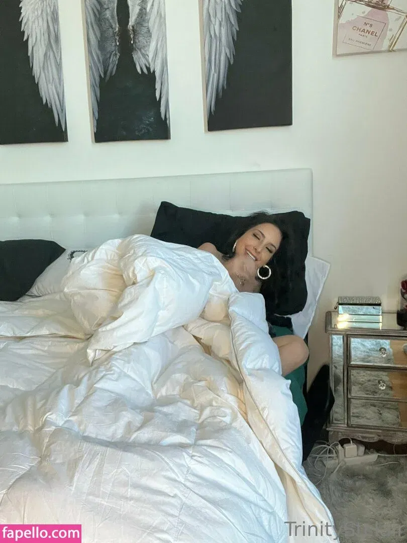 trinitystclair Onlyfans Photo Gallery 