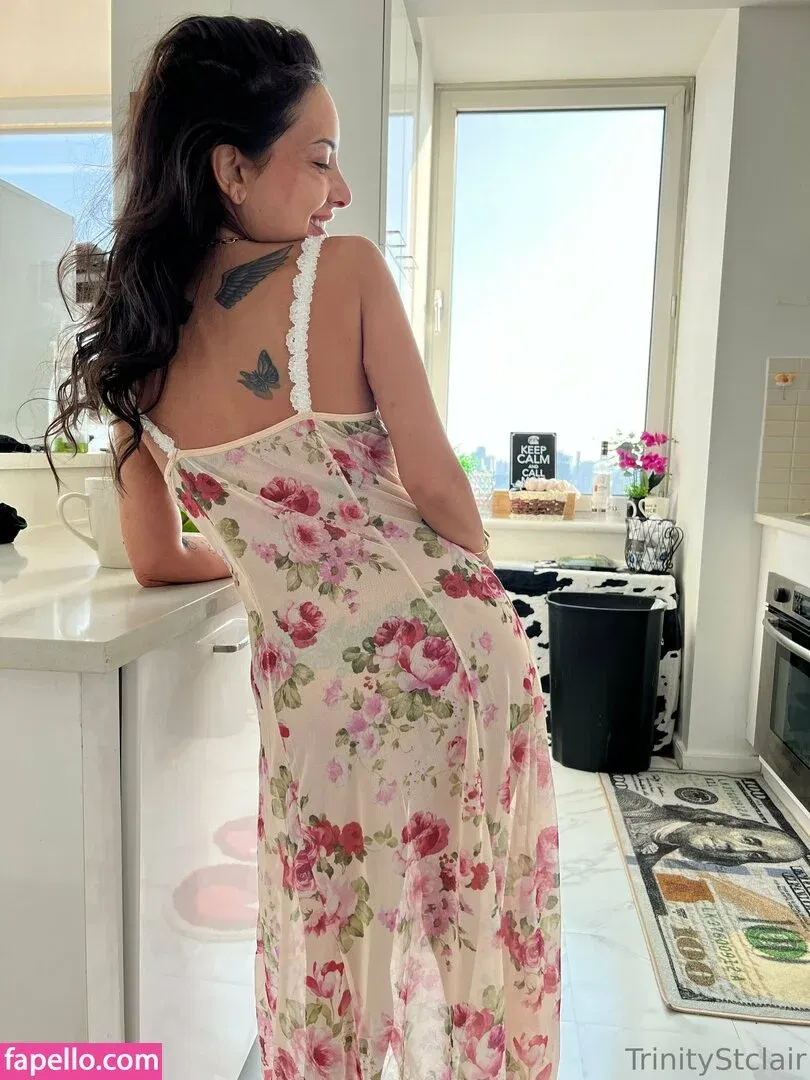 trinitystclair Onlyfans Photo Gallery 