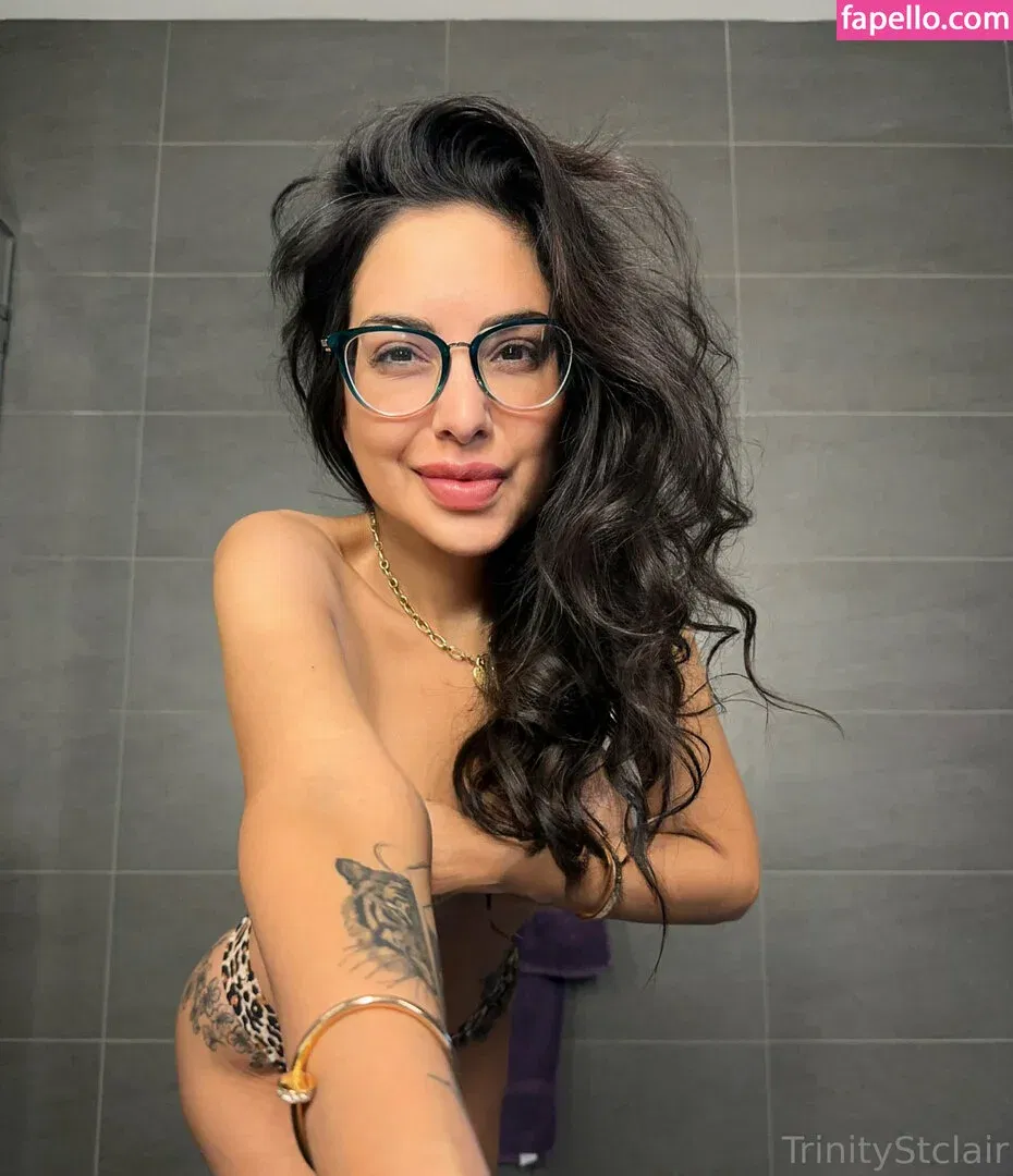 trinitystclair Onlyfans Photo Gallery 