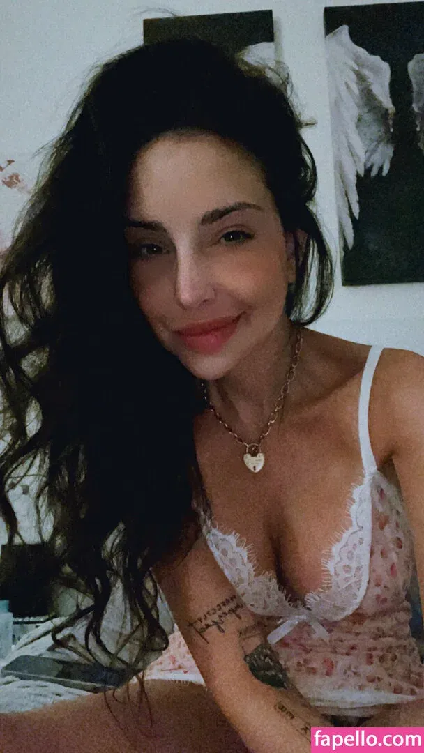 trinitystclair Onlyfans Photo Gallery 