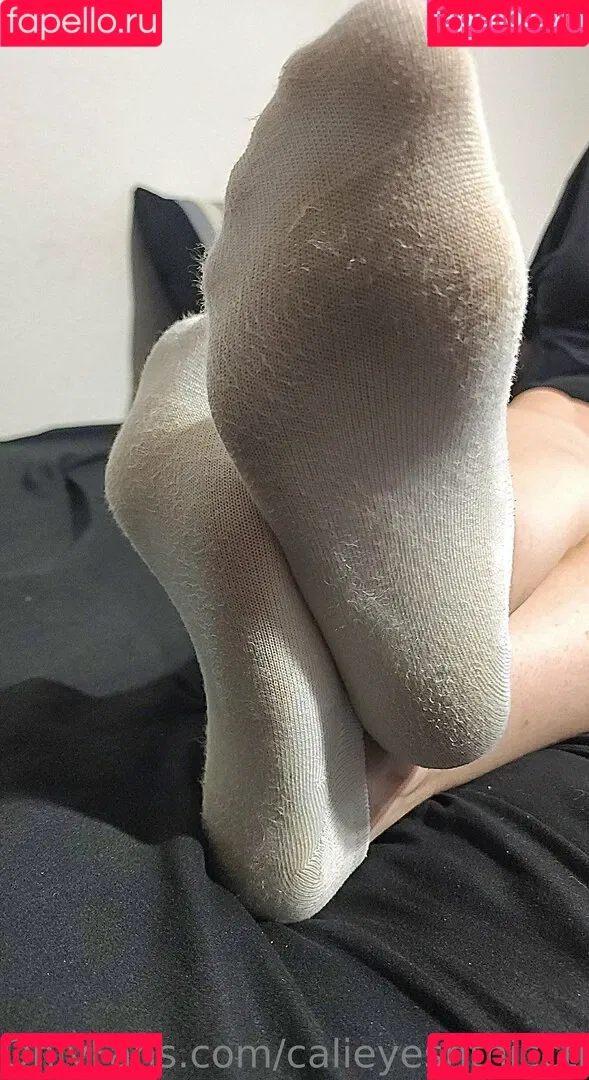 calieyesnthiccthighs Onlyfans Photo Gallery 