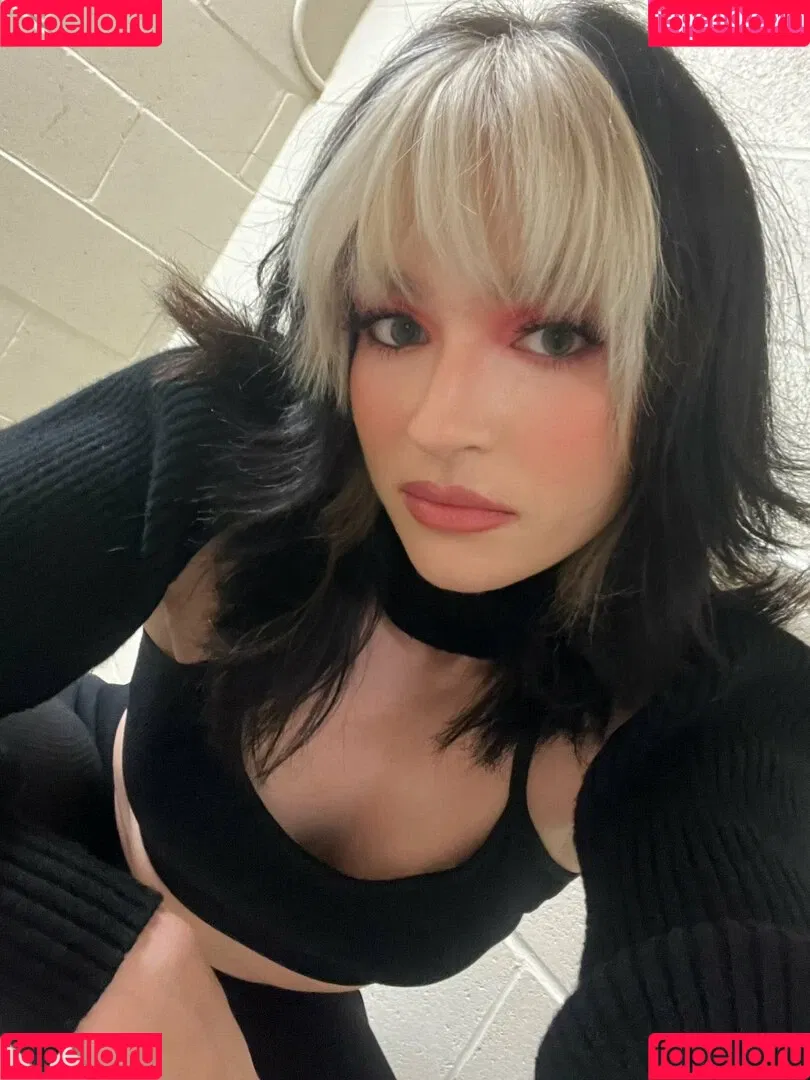 Jaime Hayter Onlyfans Photo Gallery 