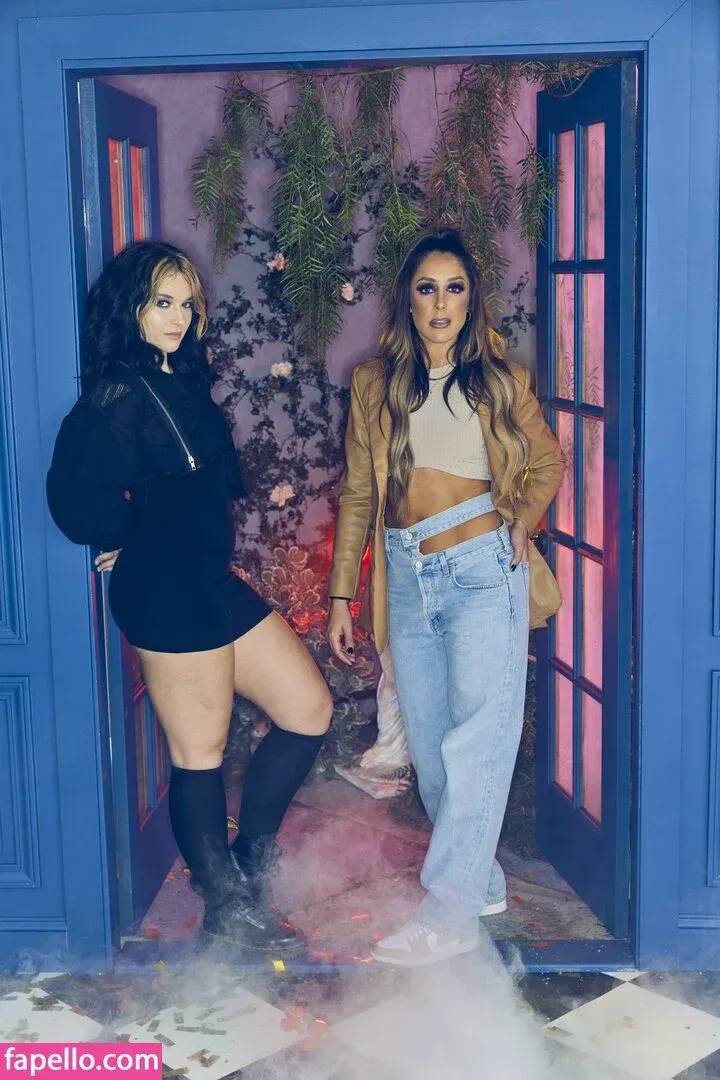 Jaime Hayter Onlyfans Photo Gallery 