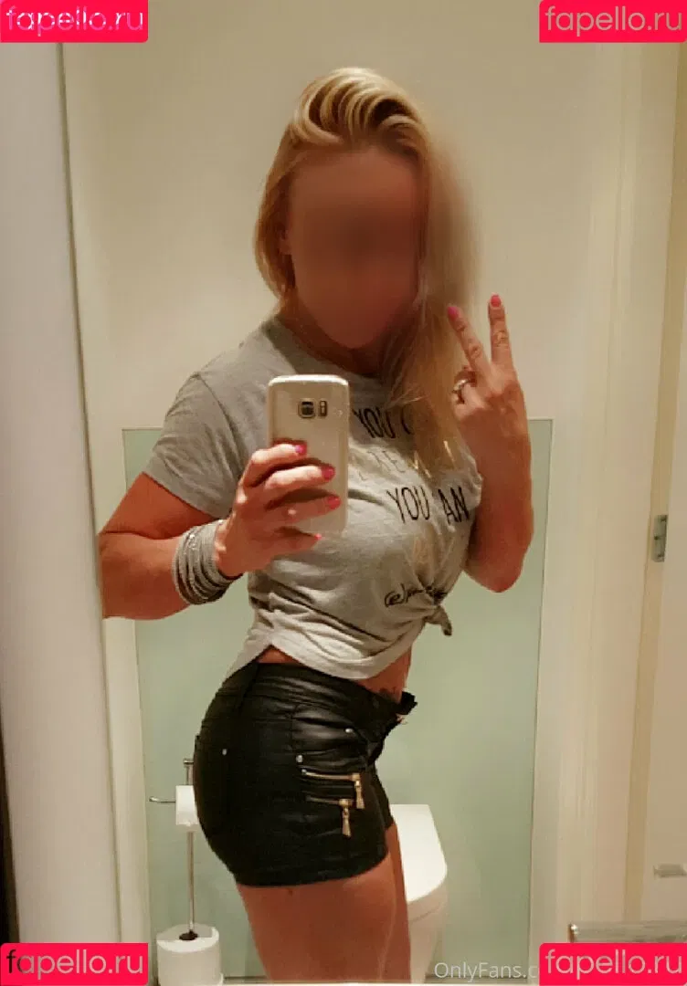 miss-stocking Onlyfans Photo Gallery 