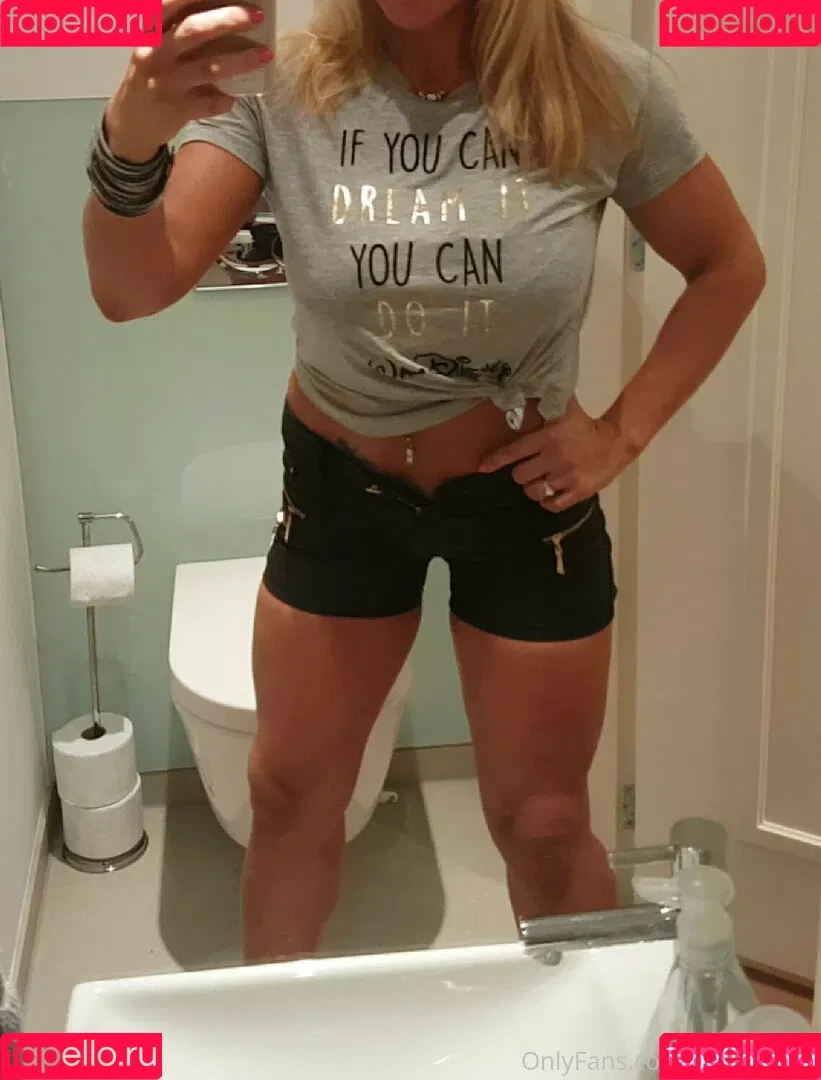 miss-stocking Onlyfans Photo Gallery 