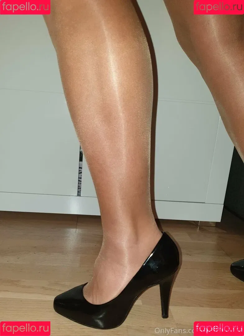miss-stocking Onlyfans Photo Gallery 